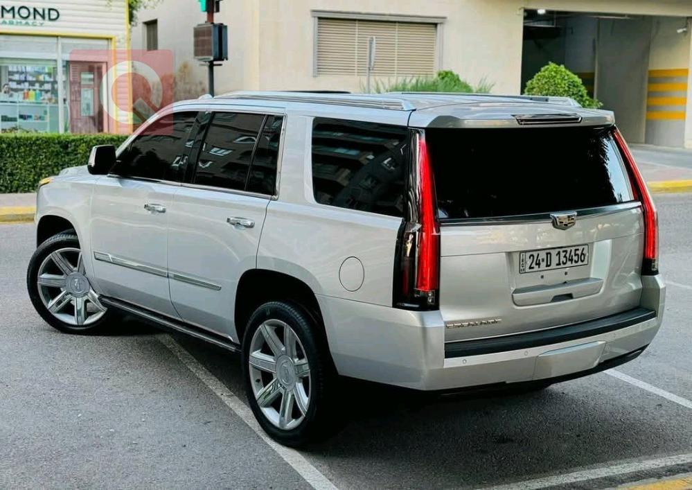 كاديلاك اسكاليد